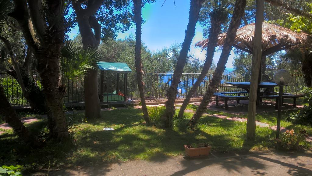 Bed and Breakfast Bellaria Relais П'яно-ді-Сорренто Екстер'єр фото